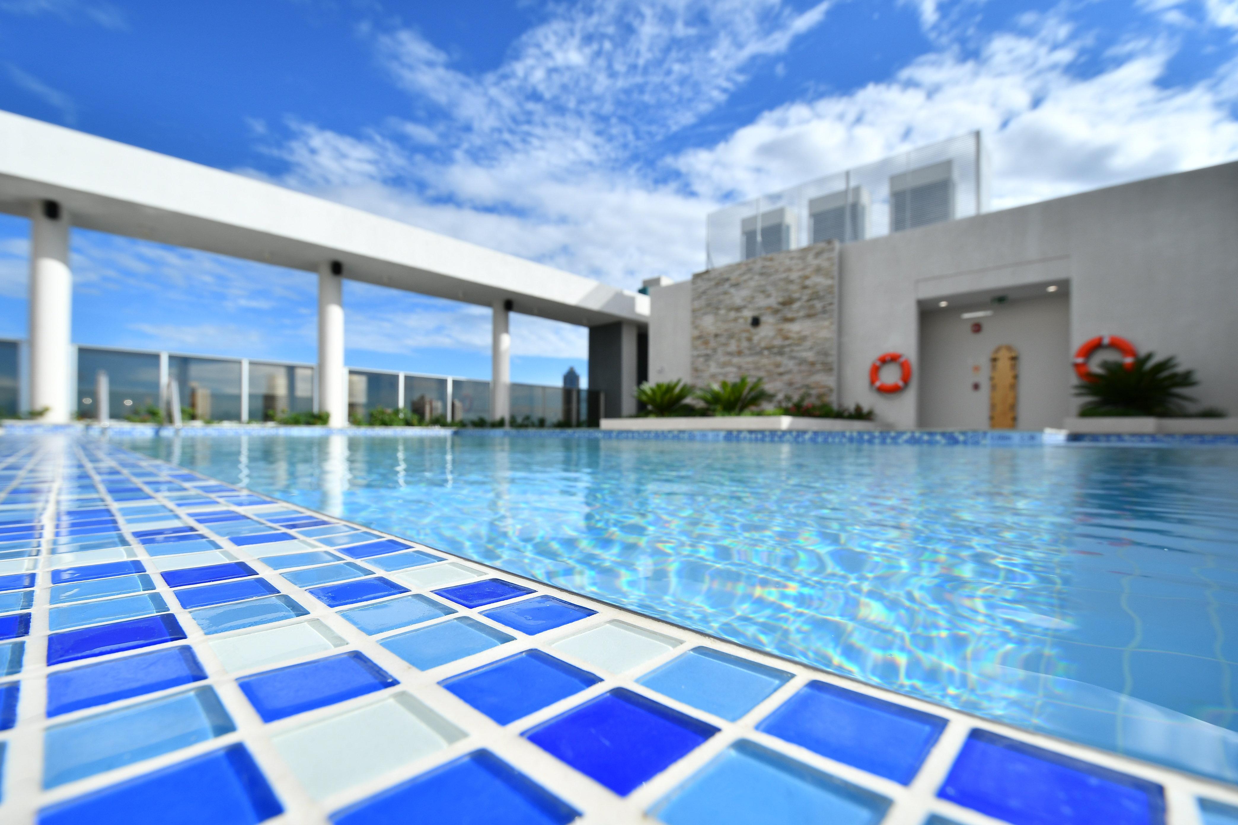Holiday Inn Express Asuncion Aviadores By Ihg Exteriör bild