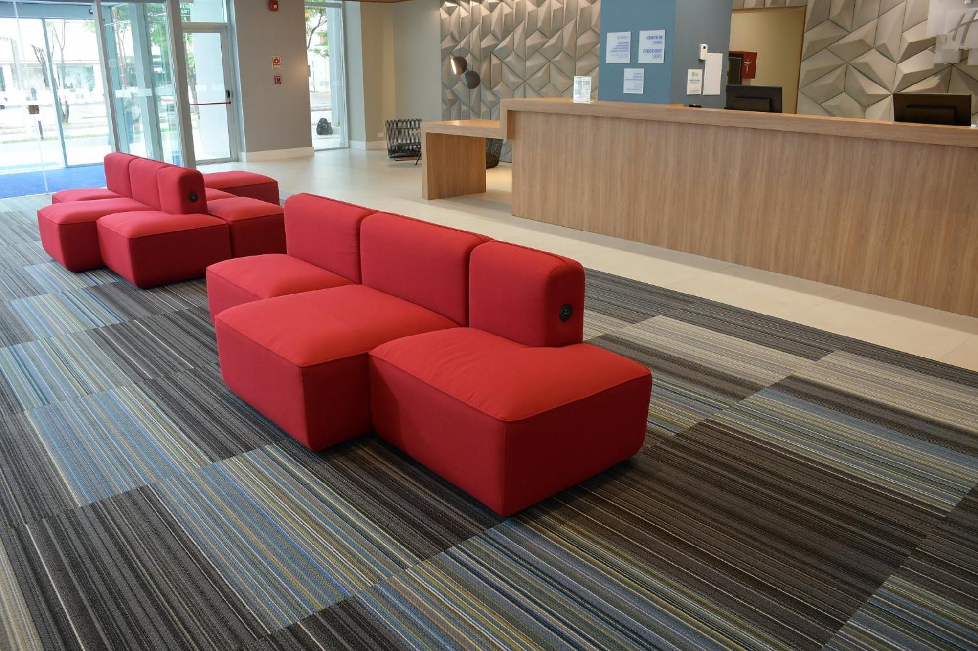 Holiday Inn Express Asuncion Aviadores By Ihg Exteriör bild